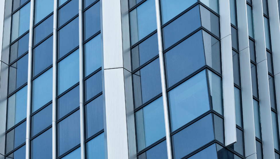 Kantoorgebouw met COOL-LITE SKN 165 | Saint-Gobain Building Glass